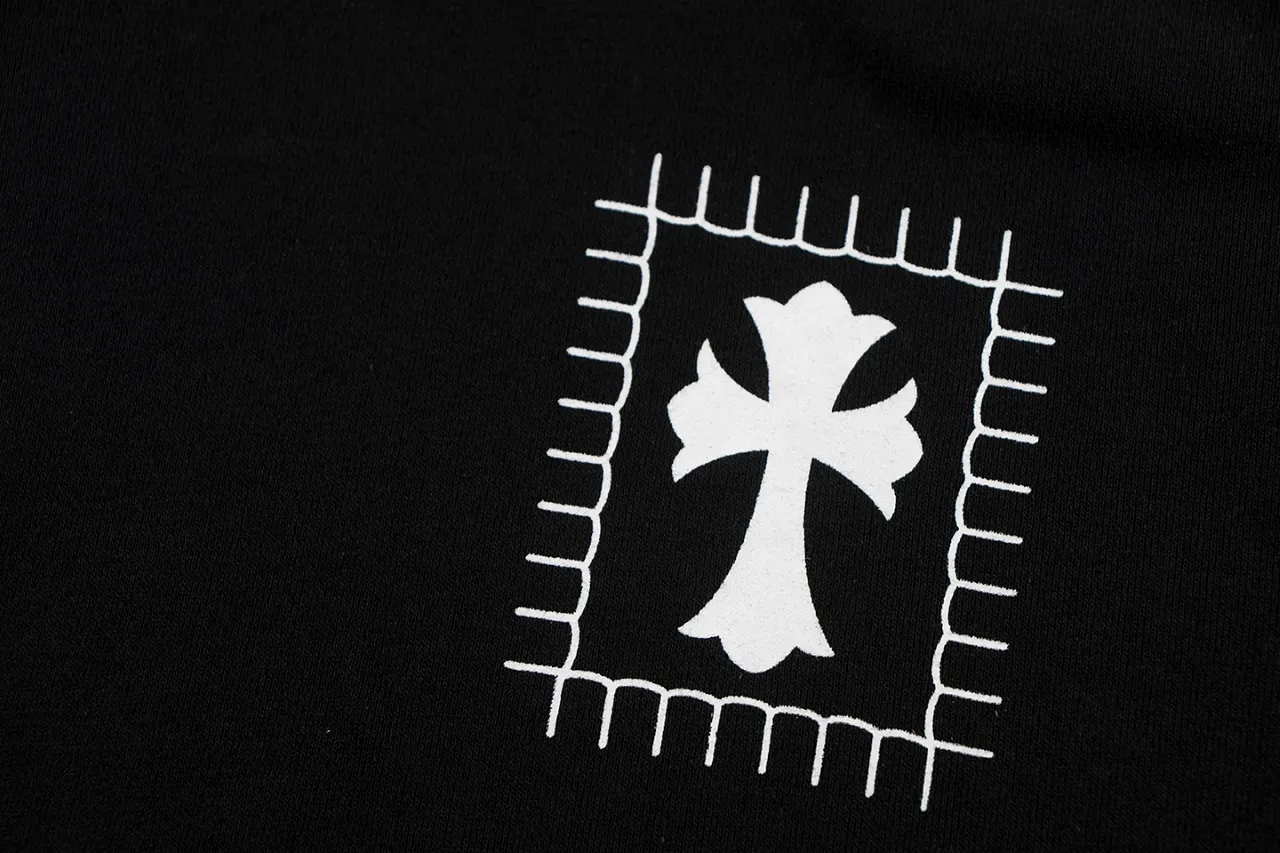 P270 Chrome Hearts European and American trendy brand comic sweatshirt Size: S M L XL Color: Black